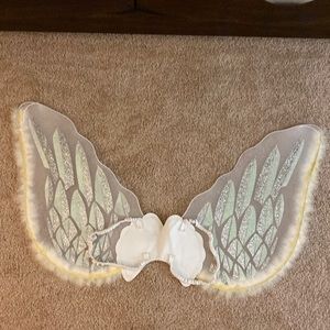 HALLOWEEN ANGEL WINGS